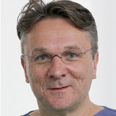 Oberarzt Dr. Roland Bugenhagen, Klinik für Kardiologie und Rhythmologie Petrus-Krankenhaus