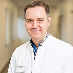 Oberarzt Silvio Berke, Facharzt für Allgemein- und Visceralchirurgie, Gefäßchirurgie