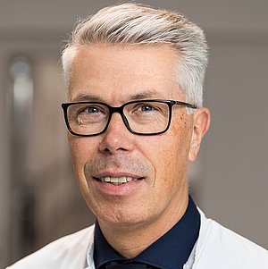 Chefarzt Dr. Matthias Sven, Facharzt für Innere Medizin, Hämatologie/Onkologie und Palliativmedizin